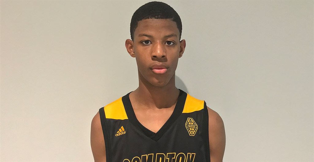 Arizona adds Cali&nbsp;Forward