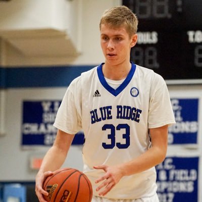 Coaches still recruiting 6-11 big Aleksandr&nbsp;Glushkov