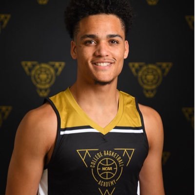 Pay attention to Yashiya&nbsp;Crespin