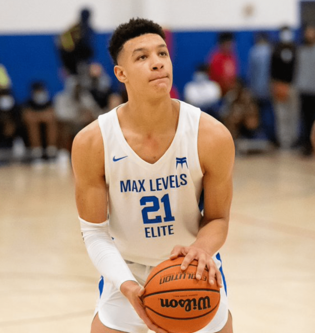 KyeRon Lindsay picked up seven scholarship offers in less than a&nbsp;week